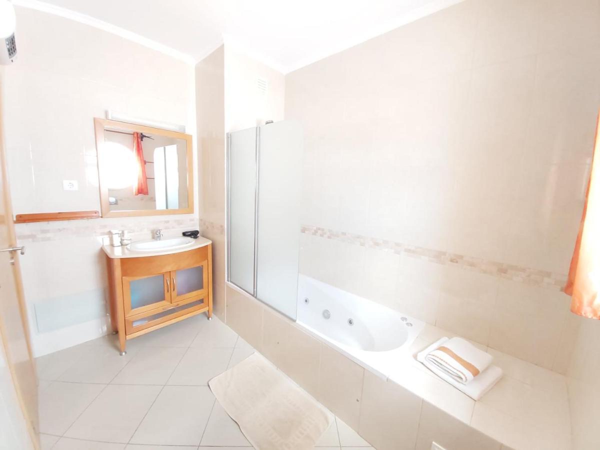 דירות אלבופיירה Penthouse With Sea Views מראה חיצוני תמונה